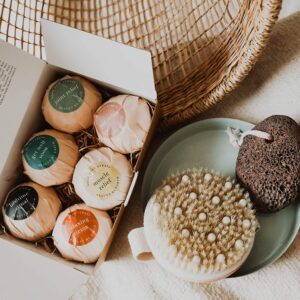 Chronic illness gifts- bath bombs and bath salts